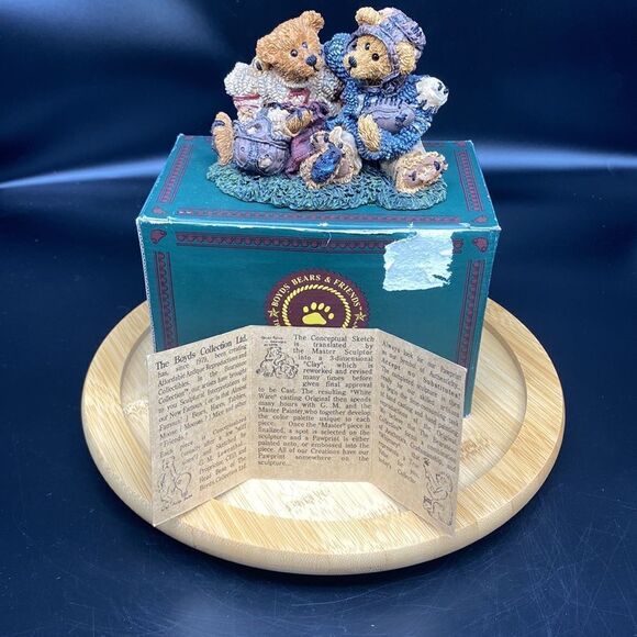 Boyd’s Bears & Friends Football Buddies from 1995 in mint condition with box - Picture 11 of 12